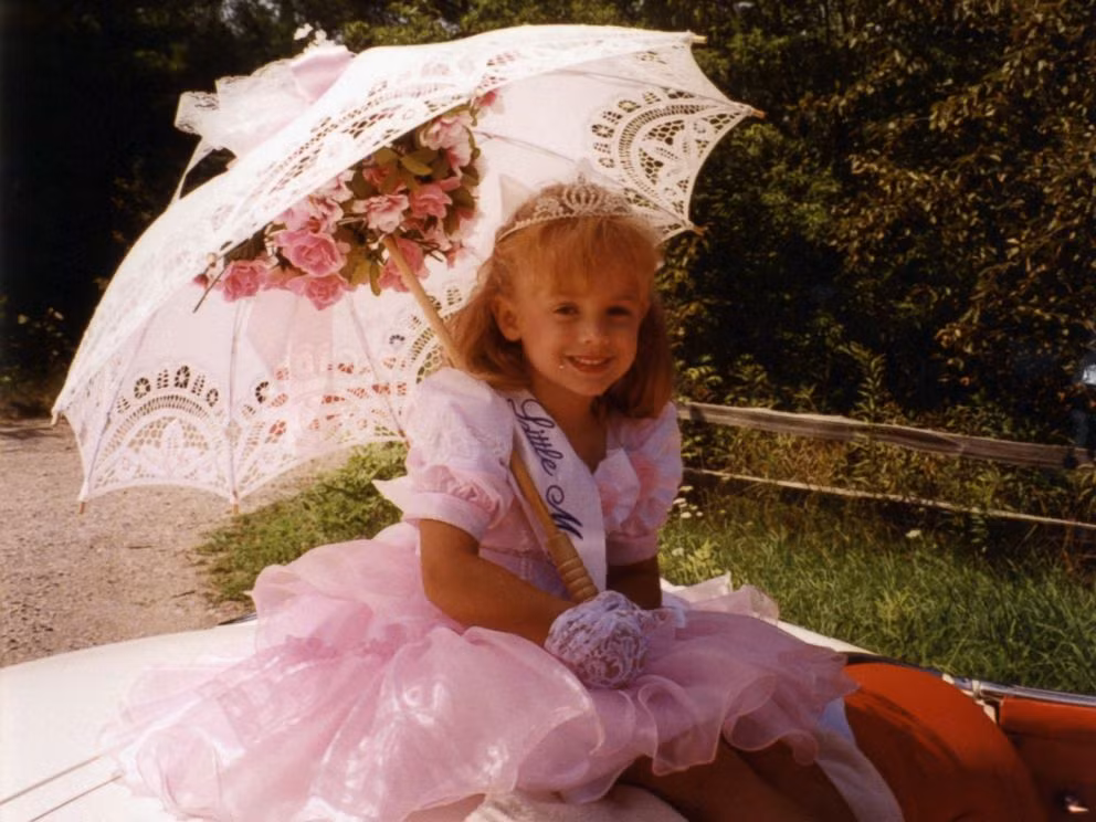 Bi an trong vu sat hai hoa hau nhi rung dong nuoc My-Hinh-8