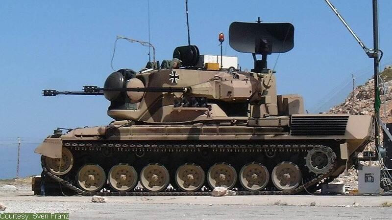 Hiện tại gói nâng cấp Gepard 1A2 được cho là có khả năng bắn đạn lắp ngòi điện tử định tầm nổ để tăng xác suất tiêu diệt mục tiêu, đi kèm với việc tích hợp tên lửa phòng không vác vai FIM-92 Stinger trên tháp pháo.