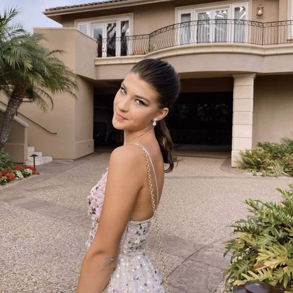 Nhan sac xinh dep cua con gai ut nha ty phu Bill Gates-Hinh-8