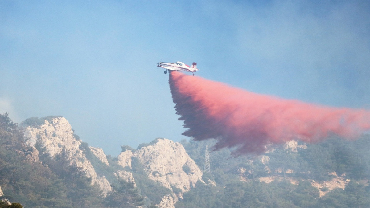 Bộ trưởng Bộ Lâm nghiệp Thổ Nhĩ Kỳ cho biết, đám cháy rừng đã được kiểm soát vào ngày 14/7 sau khi 7 máy bay cứu hỏa và 14 trực thăng được triển khai. Ảnh: IT.