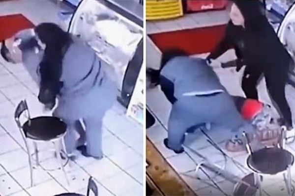 Bi sam so giua quan cafe, co gai tung don khien dan mang ha he