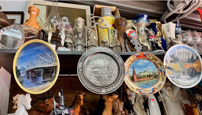 Có gì đặc biệt trong khu chợ trời nổi tiếng nhất ở Nga - Hình 6 Co gi dac biet trong khu cho troi noi tieng nhat o Nga-Hinh-6