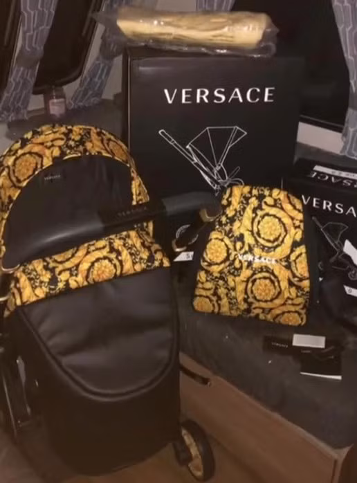 “Dat” vang khap nguoi be trai so sinh, ba me gay phan no-Hinh-4