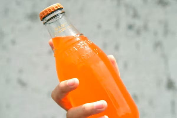 Soc: Ba me dau doc ban hoc cua con vi ghen ti thanh tich