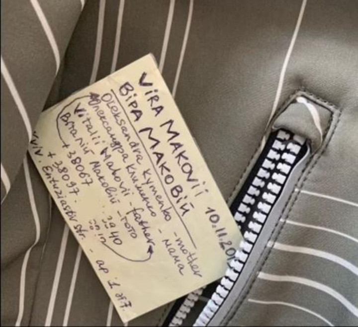 Xot xa nguoi me Ukraine viet ten len lung con phong luc chia ly-Hinh-2