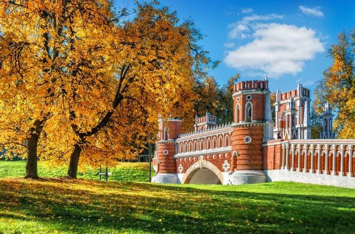 Chỉ những ai đã từng một lần ngắm nước Nga vào mùa thu mới cảm nhận hết được vẻ đẹp lung linh mà thiên nhiên đã ban tặng cho loài người.