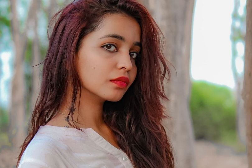 Ky la: Co gai An Do tu ket hon voi chinh minh