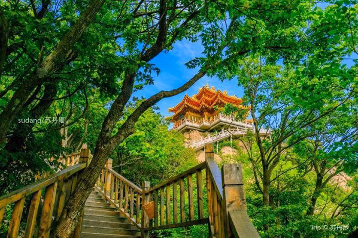 Thắng cảnh tựa chốn bồng lai ở Trung Quốc “cấm cửa” khách nước ngoài - Hình 10 Thang canh tua chon bong lai o Trung Quoc “cam cua” khach nuoc ngoai-Hinh-10