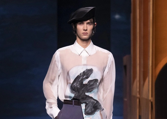 Danh tính Hoàng tử vừa bị Nữ hoàng Đan Mạch xóa tước vị - Hình 5 Danh tinh Hoang tu vua bi Nu hoang Dan Mach xoa tuoc vi-Hinh-5