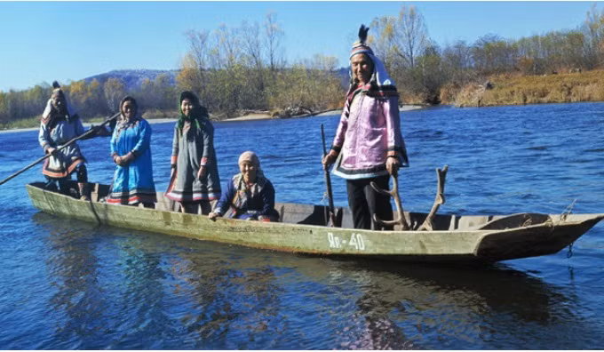 Nhung dieu thu vi ve toc nguoi “da ca” o Nga-Hinh-12