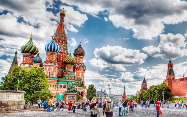 Nga có ngôn ngữ thiểu số nhất thế giới. Ngôn ngữ ấy là tiếng Ter Sami. Hiện tại chỉ còn 2 người ở bán đảo Kola sử dụng thứ tiếng này.