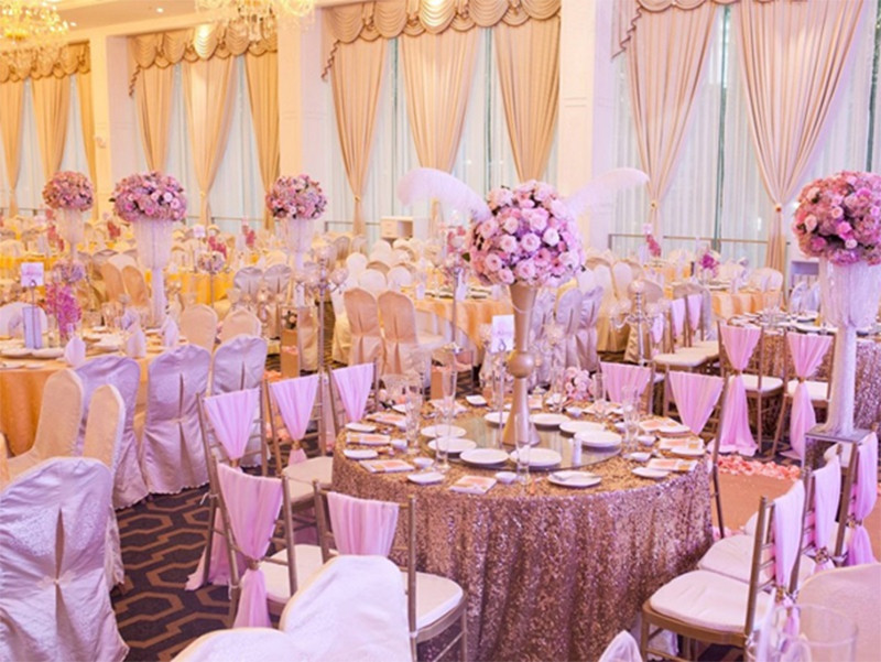 Xep cho khach moi theo trinh do hoc van, co dau hung “gach da”