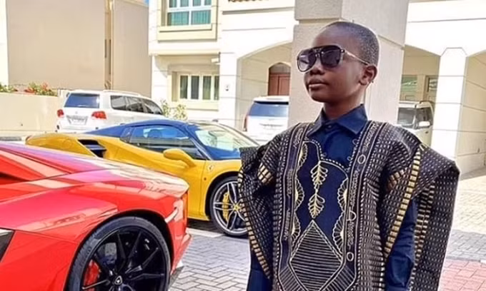 Choang ngop cuoc song xa hoa cua quy tu 9 tuoi o Nigeria