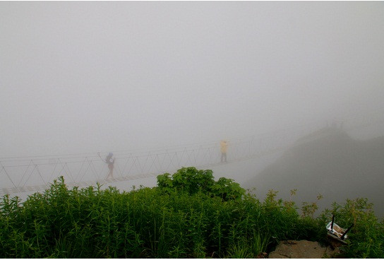 Chùm ảnh nước Nga chìm trong sương mù đầy bí ẩn - Hình 5 Chum anh nuoc Nga chim trong suong mu day bi an-Hinh-5