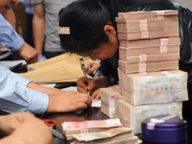 Di lam 4 thang, chang trai kien doi thuong tet va cai ket khong tuong