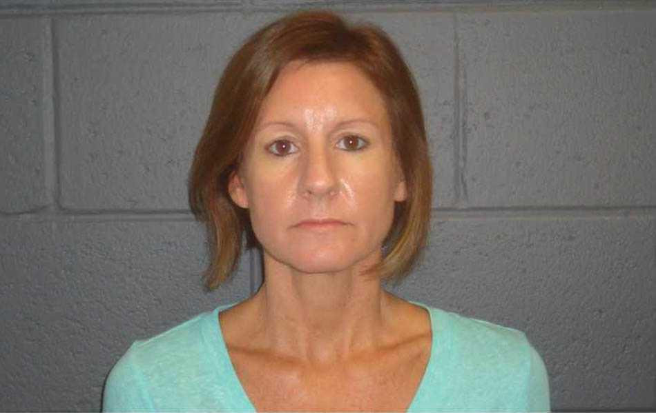 Người phụ nữ lĩnh 30 năm tù vì dụ dỗ bạn trai của con gái Nguoi phu nu linh 30 nam tu vi du do ban trai cua con gai