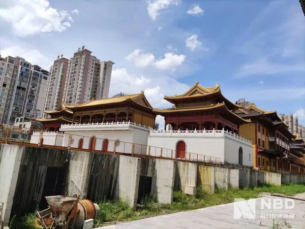 Khung canh diu hiu cua Tu Cam Thanh “nhai” o Quy Chau-Hinh-7