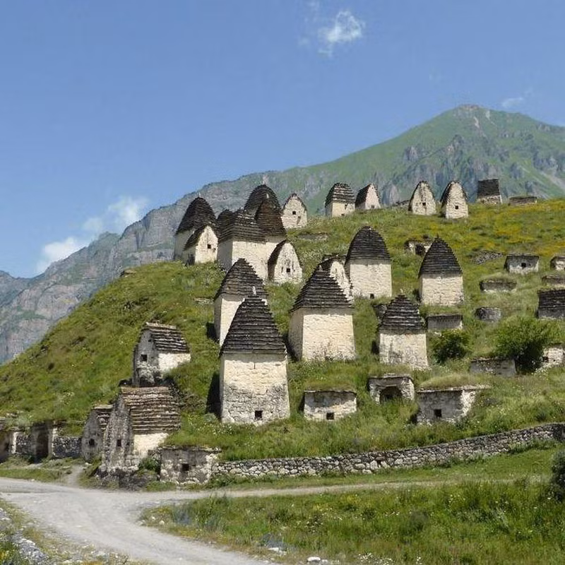 Giai ma bi an ve “Thanh pho cua nguoi chet” tai Nga-Hinh-3