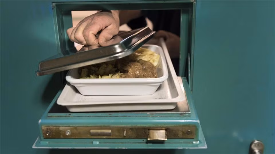 700 nguoi dang ky lam tu nhan thu nghiem 3 ngay o Thuy Si