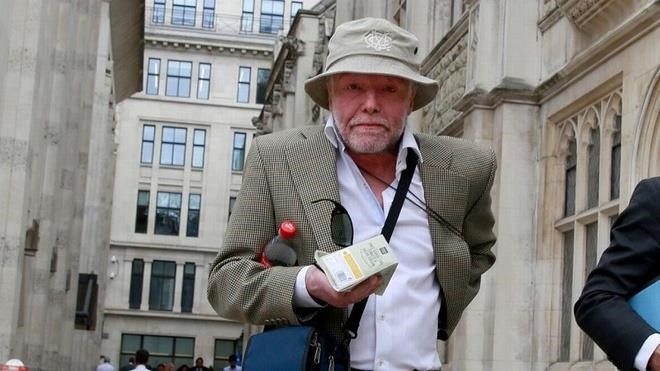 Trieu phu Anh kien ban than doi tien no 10 nam truoc