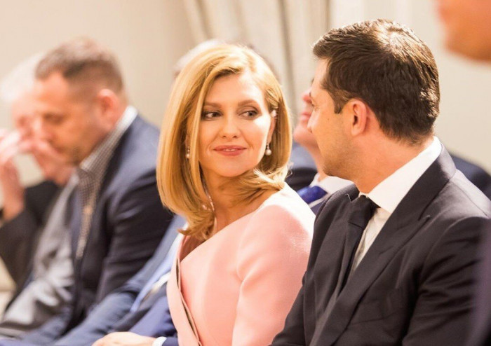 Chân dung người vợ sành điệu, tài giỏi của Tổng thống Ukraine Chan dung nguoi vo sanh dieu, tai gioi cua Tong thong Ukraine