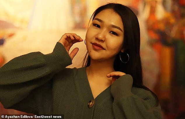 Den nha khach do vest, nu sinh 19 tuoi bi sat hai da man