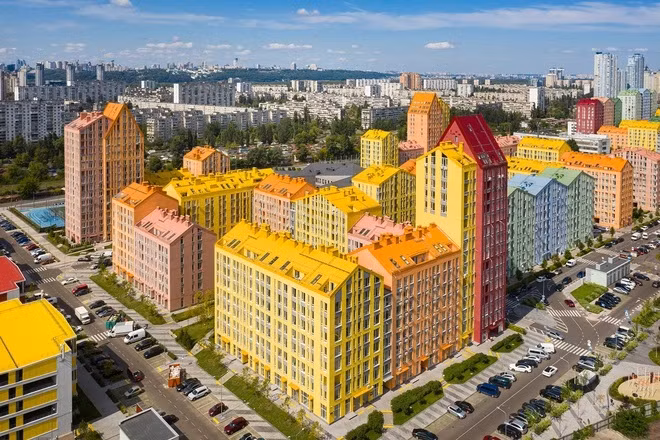 “Hoa mat” ngam thi tran da sac nhu co tich o Ukraine-Hinh-4