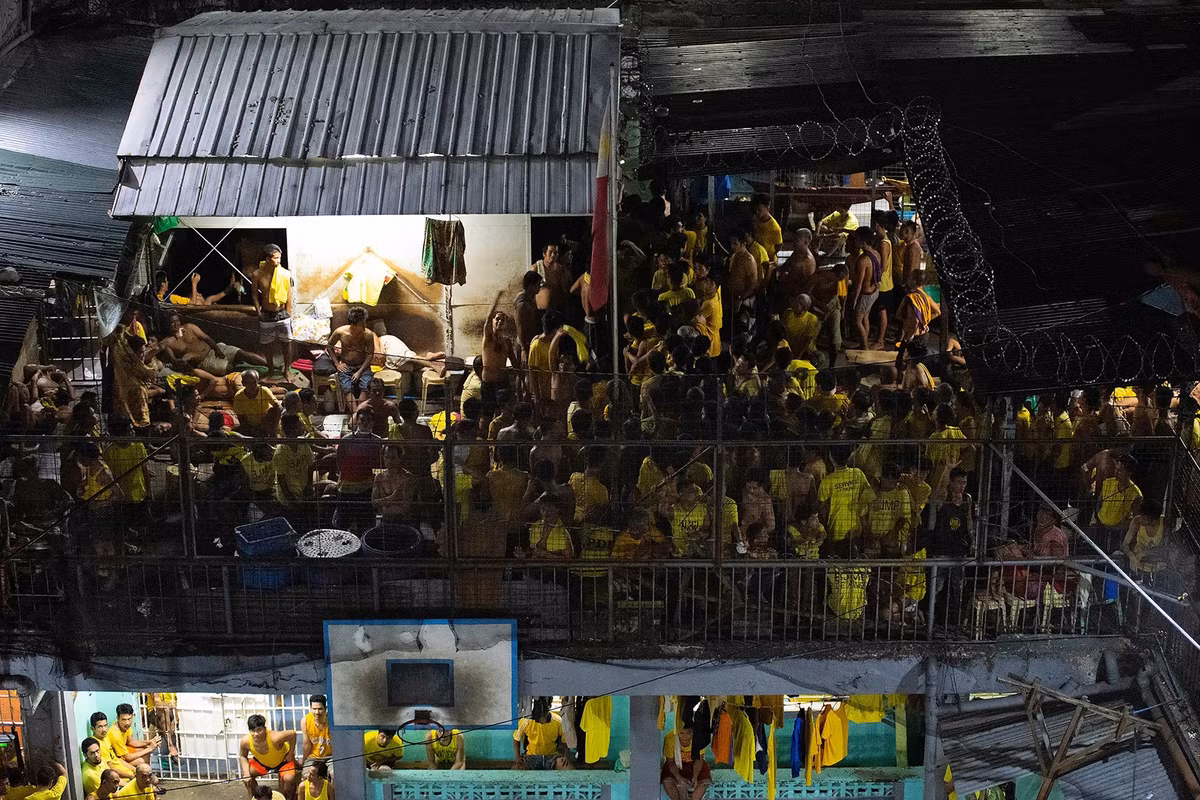 Kinh hai canh tu nhan chen chuc trong nha tu Philippines-Hinh-6