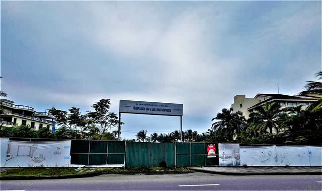 Vi sao Cong ty Viet Group Central bi thu hoi “dat vang”?