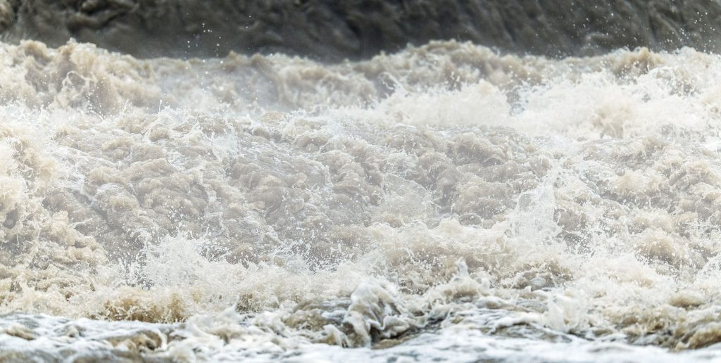 Thế nhưng, một số nguồn tin khác cho rằng số người thiệt mạng vì thảm kịch tồi tệ trên có thể lên tới 4 - 5 triệu người.