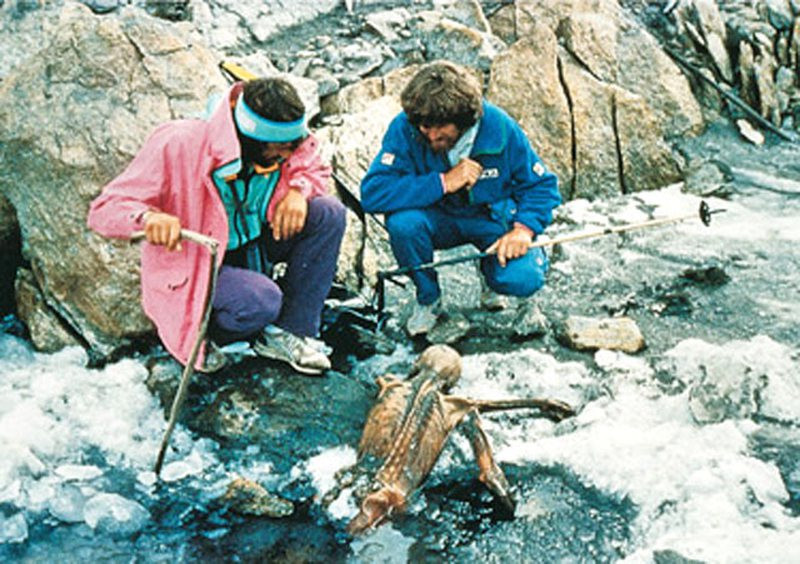 Với niên đại hơn 5.000 năm tuổi, người băng Otzi là xác ướp cổ nhất châu Âu từng được phát hiện đến nay.