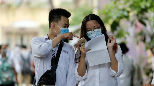 Da xuat hien nganh hoc co diem trung tuyen 30/30 diem