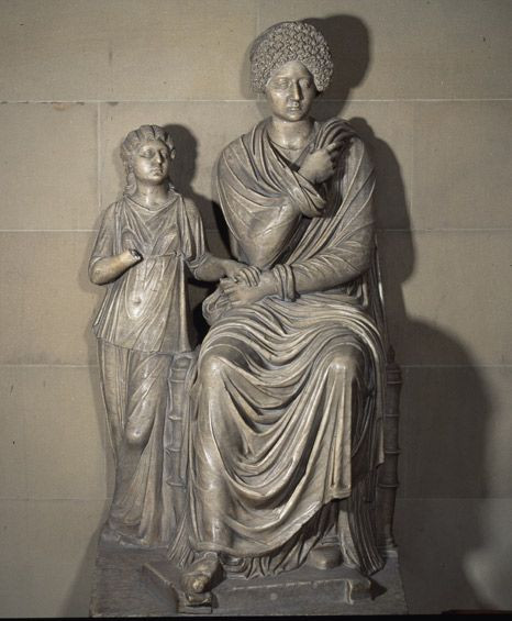 Sau khi tiết lộ giới tính thật, Agnodice ở trong tâm thế sẵn sàng nhận lấy cái chết vì phạm vào điều cấm kỵ. Thế nhưng, bà thoát chết trong gang tấc khi các nữ bệnh nhân đến tòa để nói với mọi người Agnodice đã cứu sống bao nhiêu người nhờ hành động dũng cảm của mình.