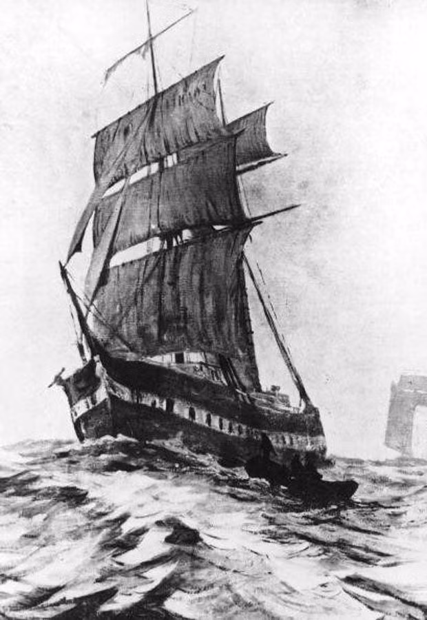 Tuy nhiên, chưa đầy 1 tháng sau khi khởi hành, người ta phát hiện tàu Mary Celeste lênh đênh giữa Đại Tây Dương trong tình trạng không có người. Địa điểm tìm thấy Mary Celeste là ngoài khơi quần đảo Azores, gần "tam giác quỷ" Bermuda.