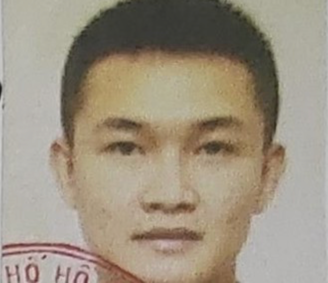 Nu quai dung man kich dua quy ong vao nha de cuop tai san