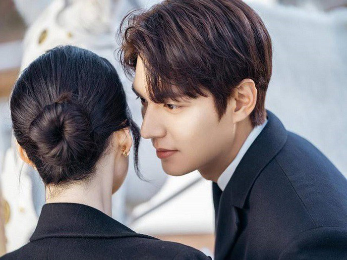 Anh re say ruou ngu lai khien toi kham pha su that qua kinh hoang