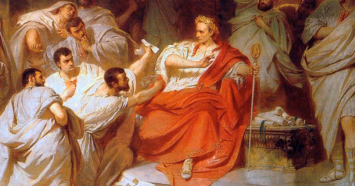 Trong số này, nổi tiếng nhất là cậu bé tên Sporus. Nero cho người biến cậu bé trông giống như phụ nữ bằng cách ăn mặc quần áo của nữ giới, trang điểm đậm và đeo trang sức lộng lẫy.