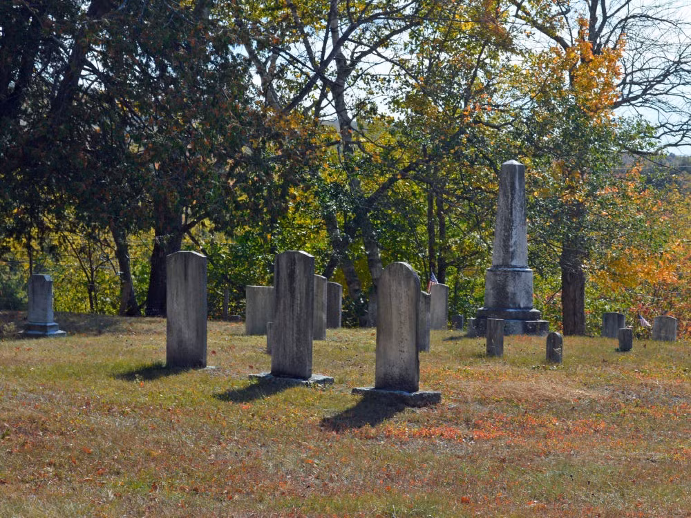 Những câu chuyện rùng rợn về đường 2A khiến nhiều tài xế không dám dừng lại giữa đường vì sợ sẽ nhìn thấy "ma" khiến bản thân khiếp sợ.