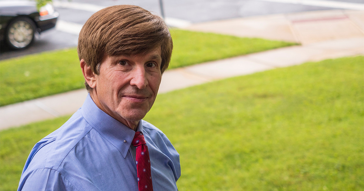 Lần gần đây nhất, ông Lichtman tiên tri tỷ phú Donald Trump sẽ giành chiến thắng trong cuộc bầu của Tổng thống Mỹ năm 2016. Sự thật đã chứng minh lời tiên đoán của ông Lichtman là chính xác.