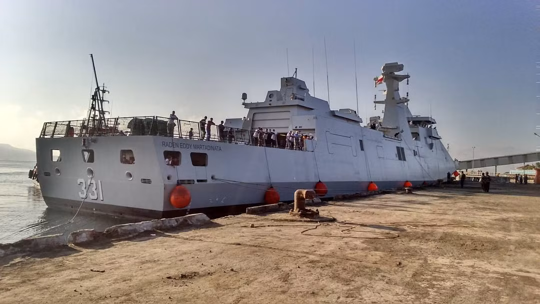 "Các cuộc thử nghiệm đã thành công với hầu hết các hệ thống vượt qua đánh giá", đại diện Damen cho biết. Tuy nhiên, một số bộ phận trên tàu như khu sinh hoạt sẽ có thay đổi nhỏ được thực hiện vào cuối tháng 9/2016.