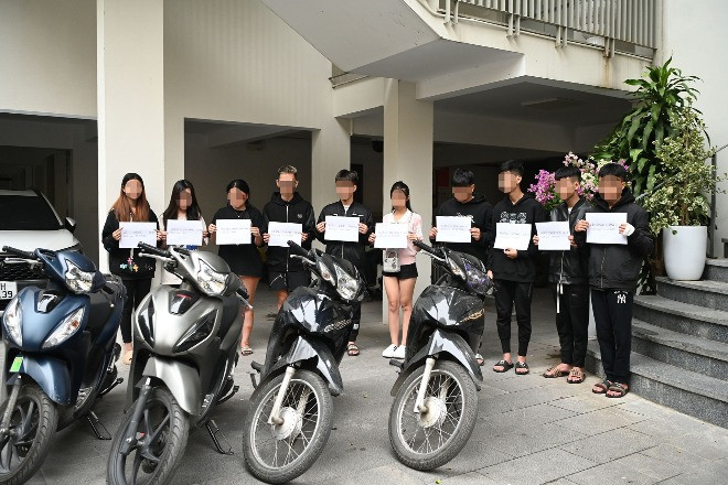 Gây tai nạn kinh hoàng, loạt “quái xế” nhận kết đắng - Hình 2 Gay tai nan kinh hoang, loat “quai xe” nhan ket dang-Hinh-2