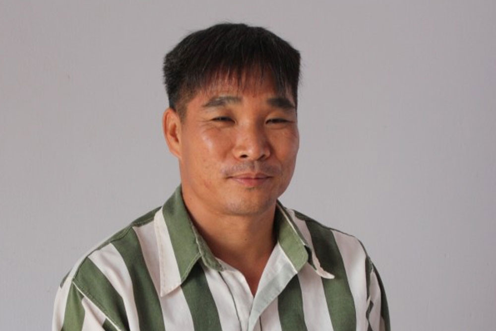 Bình “Kiểm” bị bắt để điều tra liên quan đến một vụ mua bán vũ khí quân dụng của đối tượng có biệt danh V. “mèo”. Trước đó, Bình “kiểm” từng bị tuyên án 28 năm tù về các tội “Bắt cóc nhằm chiếm đoạt tài sản” và “Mua bán, tàng trữ, sử dụng trái phép vũ khí quân dụng” vì cùng đồng phạm gây ra vụ bắt cóc con trai một đại gia gây xôn xao dư luận TP HCM.