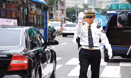 Vi sao giao thong Han Quoc khien ca the gioi nguong mo?