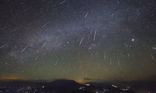 Toi nay, co the xem mua sao bang Orionids dat cuc dinh