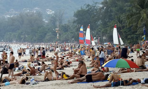 Thai Lan: Hut thuoc tren bai bien co the phai ngoi tu-Hinh-2