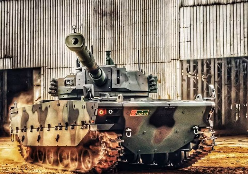 Sau 37 tháng cùng nghiên cứu và phát triển, hai chiếc xe tăng đầu tiên đã được chế tạo ra, một chiếc ở Thổ Nhĩ Kỳ và một chiếc ở Indonesia. Theo như thỏa thuận giữa hai nước, quyền sở hữu trí tuệ về các công nghệ sử dụng trên chiếc xe tăng này sẽ được đứng tên giữa cả hai quốc gia. Nguồn ảnh: ARC.