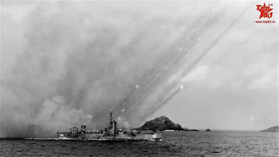 Trong cuộc chiến này, các dàn pháo phóng loạt được Hải quân Mỹ và Anh sử dụng với số lượng khá lớn, dù độ chính xác của chúng không cao nhưng khi phóng đồng loạt, chúng có thể "cầy" nát hàng kilomets vuông diện tích. Nguồn ảnh: 81.