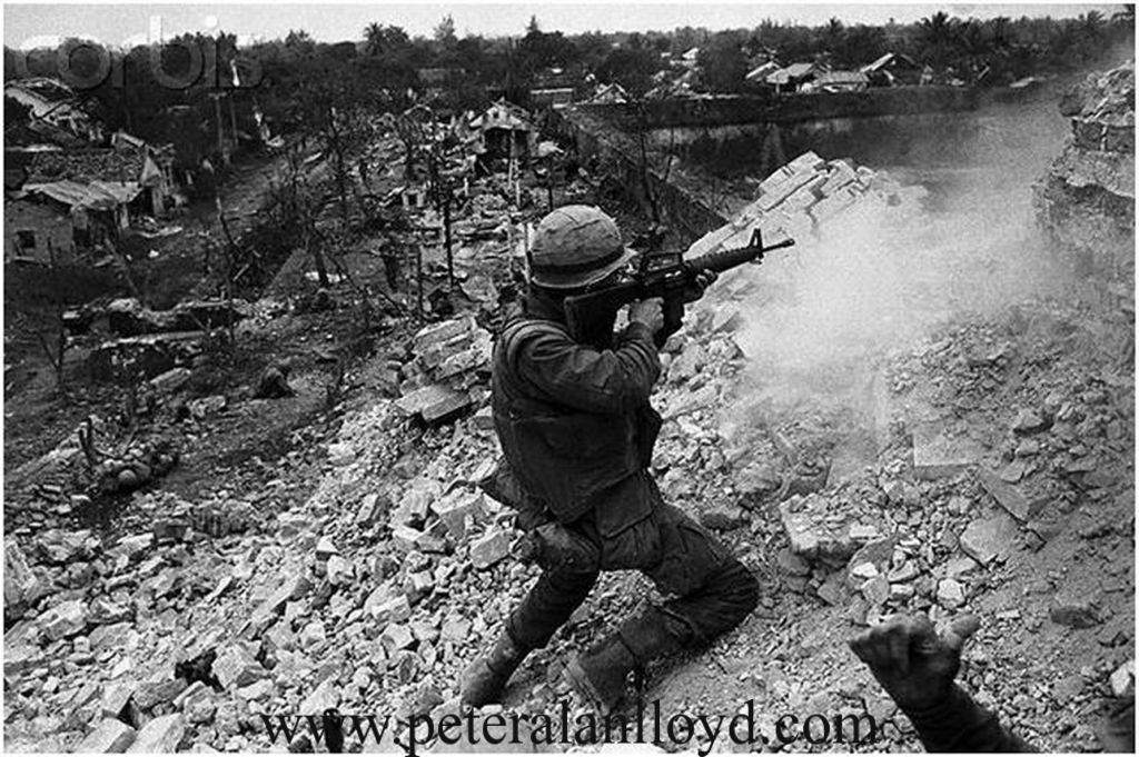 Với việc vận dụng hiệu quả lợi thế của chiến tranh du kích quân giải phóng có thể xuất hiện từ bất cứ đầu, tấn công phủ đầu quân đội Mỹ và rút lui một cách an toàn trong khi đối phương còn đang ngơ ngác chưa kịp ổn định trận địa. Nguồn ảnh: Peter.