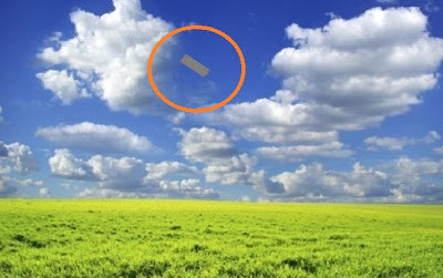 Khi nhìn lên trời, nhân chứng thấy có một vật thể lạ có dạng hình chữ nhật khá vuông vắn, khác xa với hình dạng của một chiếc máy bay.