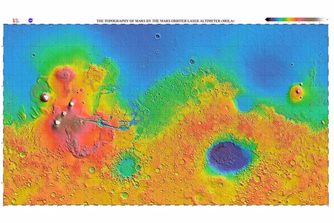 Đây là bản đồ địa chất trên sao Hỏa do tàu thám hiểm Mars Global khám phá bằng cách sử dụng thiết bị Mars Orbiter Laser Altimeter. Bản đồ mô tả sự tương phản địa chất giữa Cực Bắc và Cực Nam trên sao Hỏa, địa chất phía Bắc thấp hơn phía Nam, địa hình đồi núi tập trung về phía bên trái sao Hỏa.
